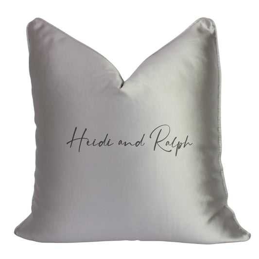 Hilda Chain Bantal Sofa Silver (Cushion Cover)