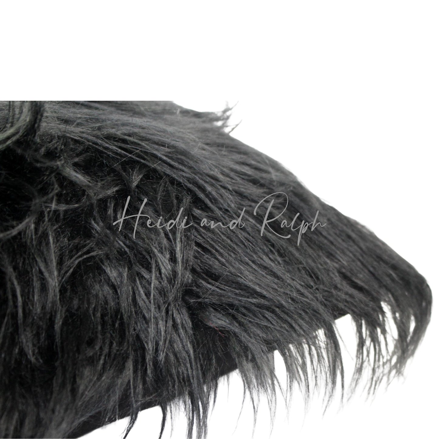 Hadiya Fur Bantal Sofa (Cushion Cover)
