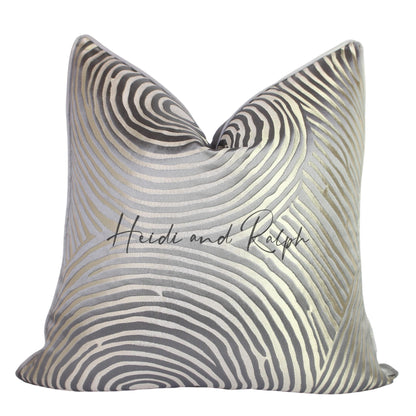 Hasmine Silver O Print Bantal Sofa (Cushion Cover)