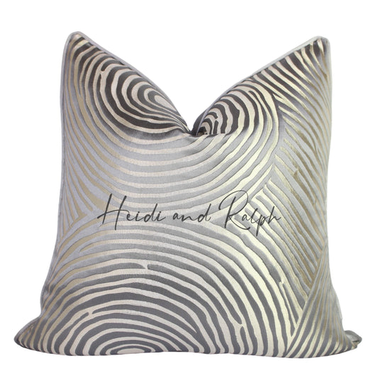Hasmine Silver O Print Bantal Sofa (Cushion Cover)