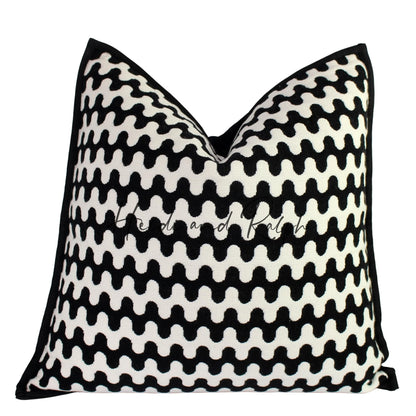 Hartley Wave BW Bantal Sofa (Cushion Cover)