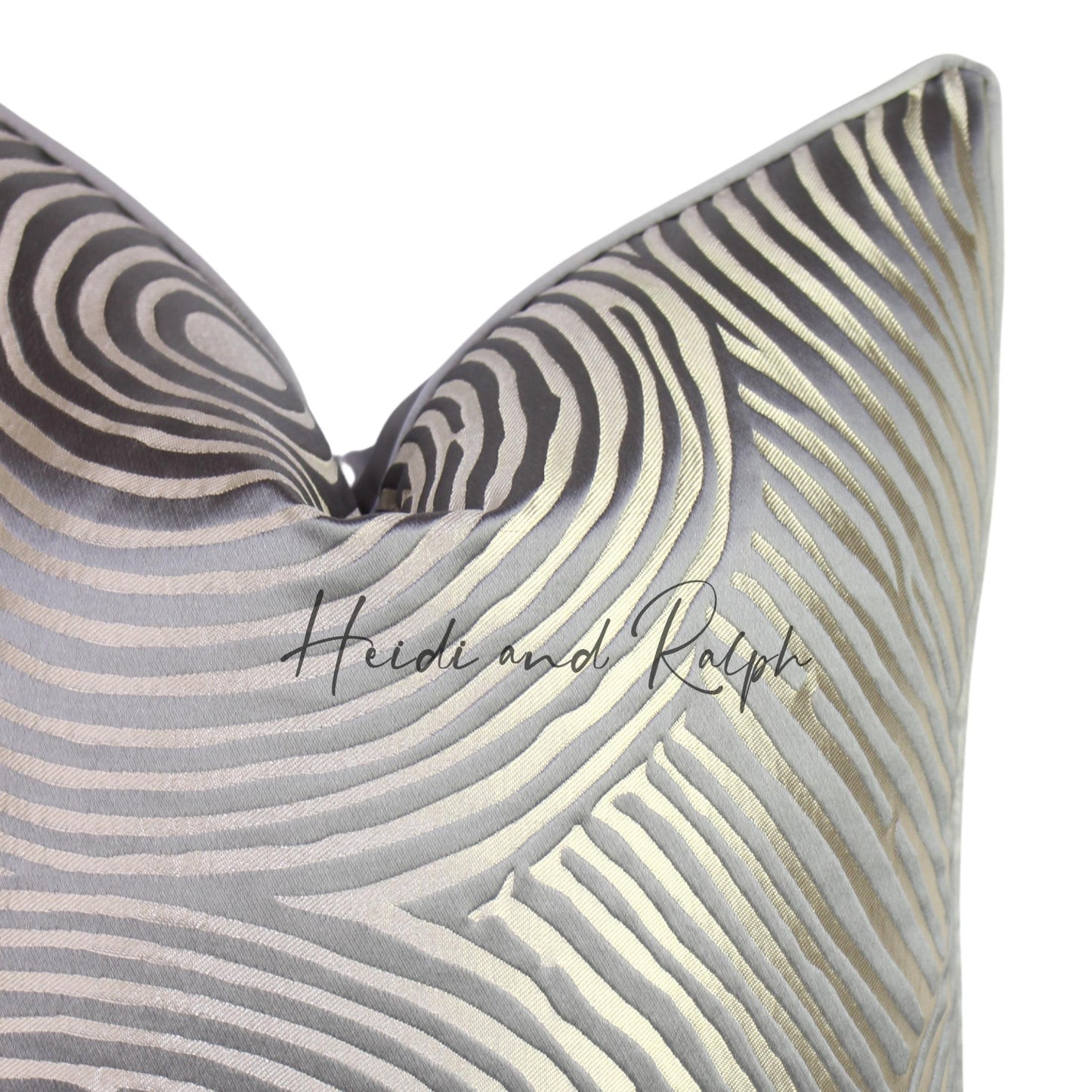 Hasmine Silver O Print Bantal Sofa (Cushion Cover)