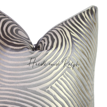 Hasmine Silver O Print Bantal Sofa (Cushion Cover)