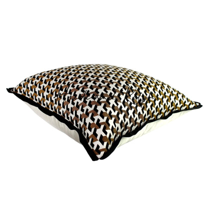 Haidyn Golden Black Stroke Bantal Sofa (Cushion Cover)