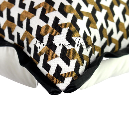 Haidyn Golden Black Stroke Bantal Sofa (Cushion Cover)