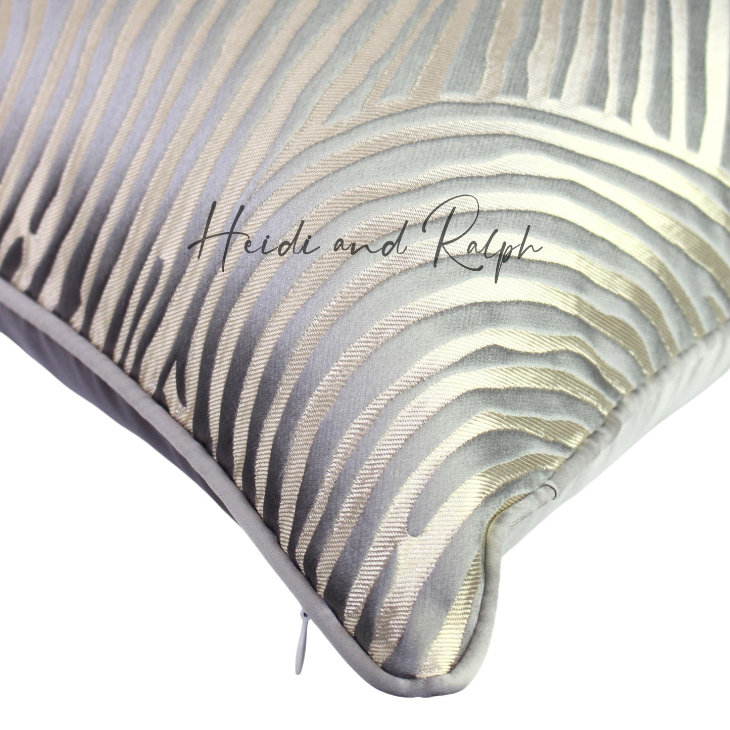 Hasmine Silver O Print Bantal Sofa (Cushion Cover)