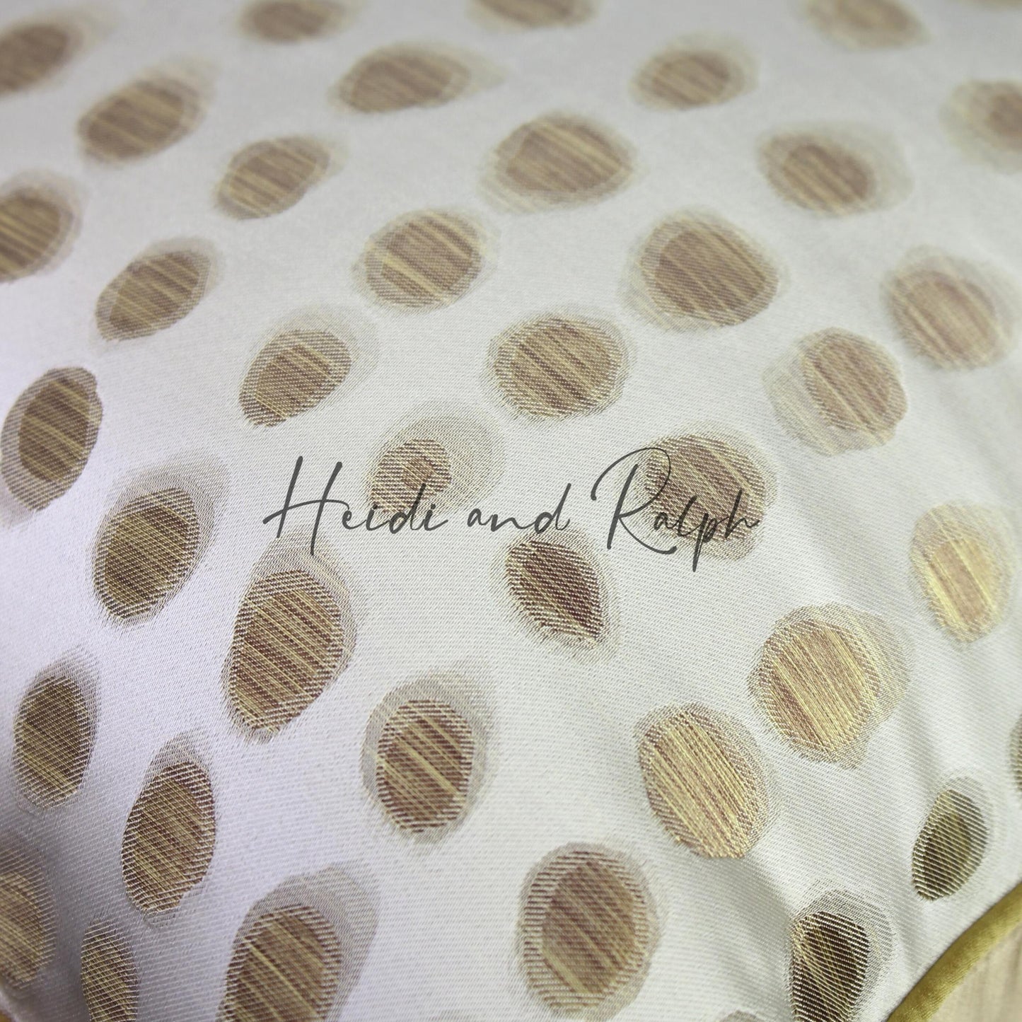 Haizyl Golden Dot Bantal Sofa (Cushion Cover)