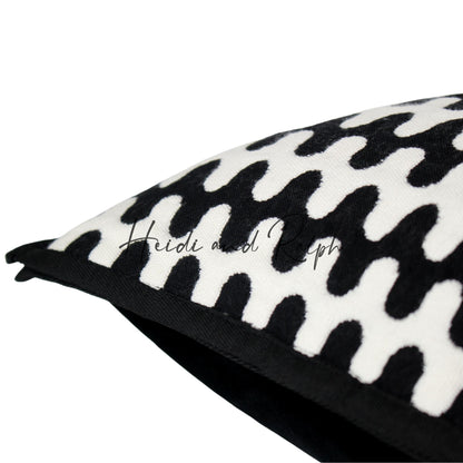 Hartley Wave BW Bantal Sofa (Cushion Cover)