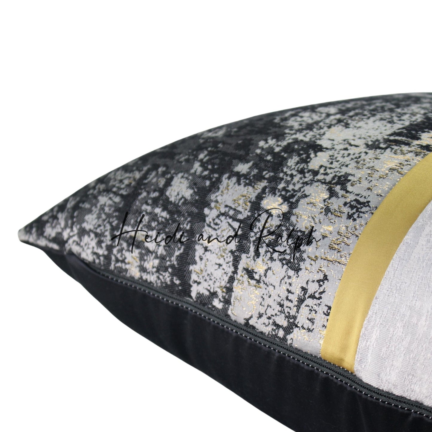 Hayley Stripe Middle Gold Bantal Sofa (Cushion Cover)