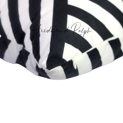 Harper Zebra Bantal Sofa (Cushion Cover)
