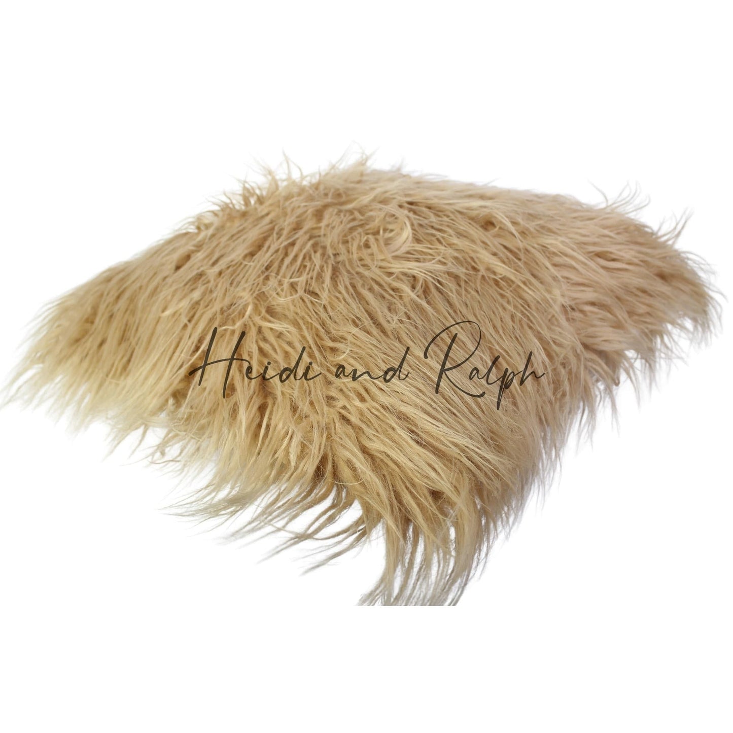 Hadiya Fur Bantal Sofa (Cushion Cover)