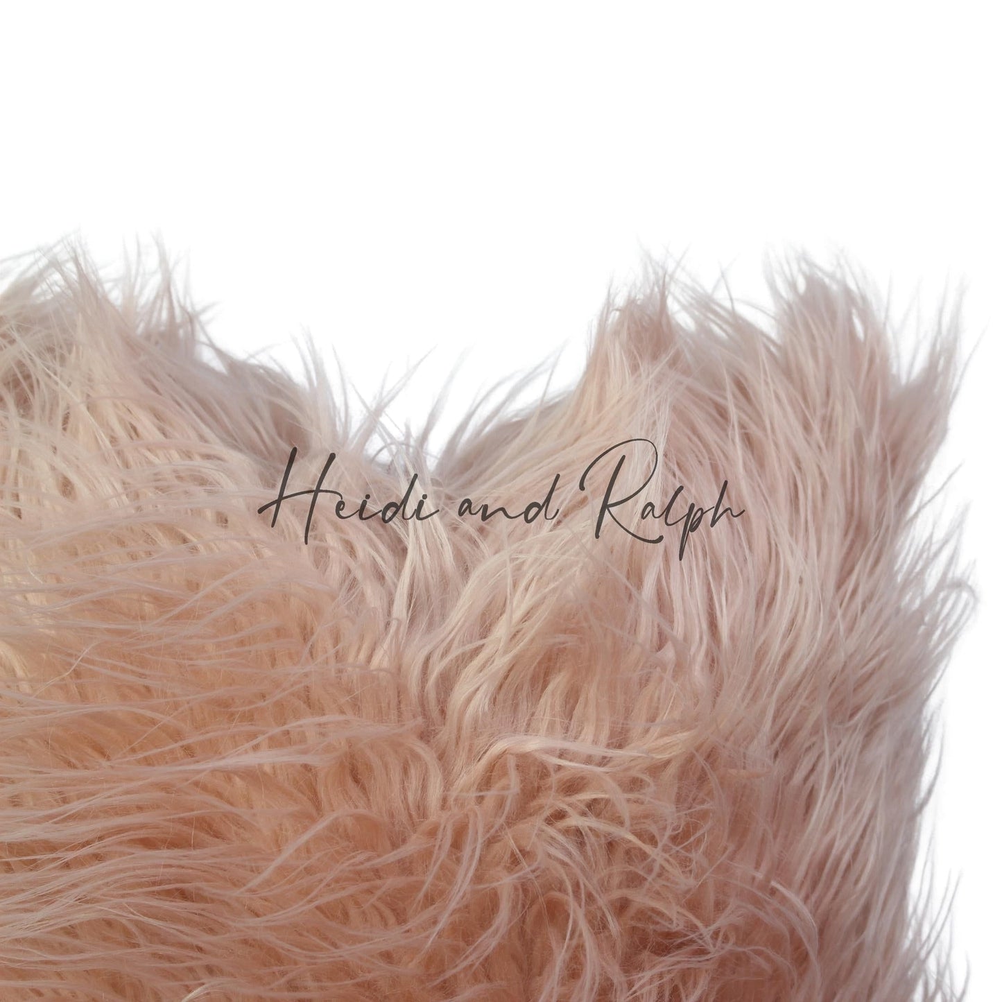 Hadiya Fur Bantal Sofa (Cushion Cover)